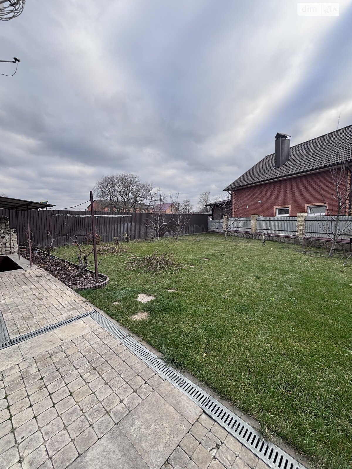 двухэтажный дом, 150 кв. м, кирпич. Сдается помесячно в Виннице, в районе Старый город фото 1