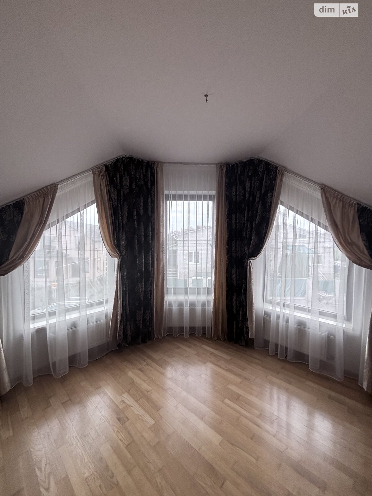 двухэтажный дом, 150 кв. м, кирпич. Сдается помесячно в Виннице, в районе Старый город фото 1