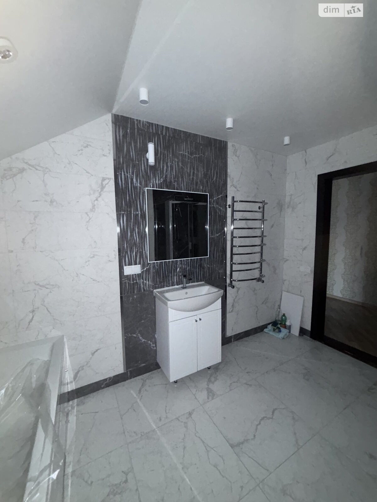 двухэтажный дом, 150 кв. м, кирпич. Сдается помесячно в Виннице, в районе Старый город фото 1