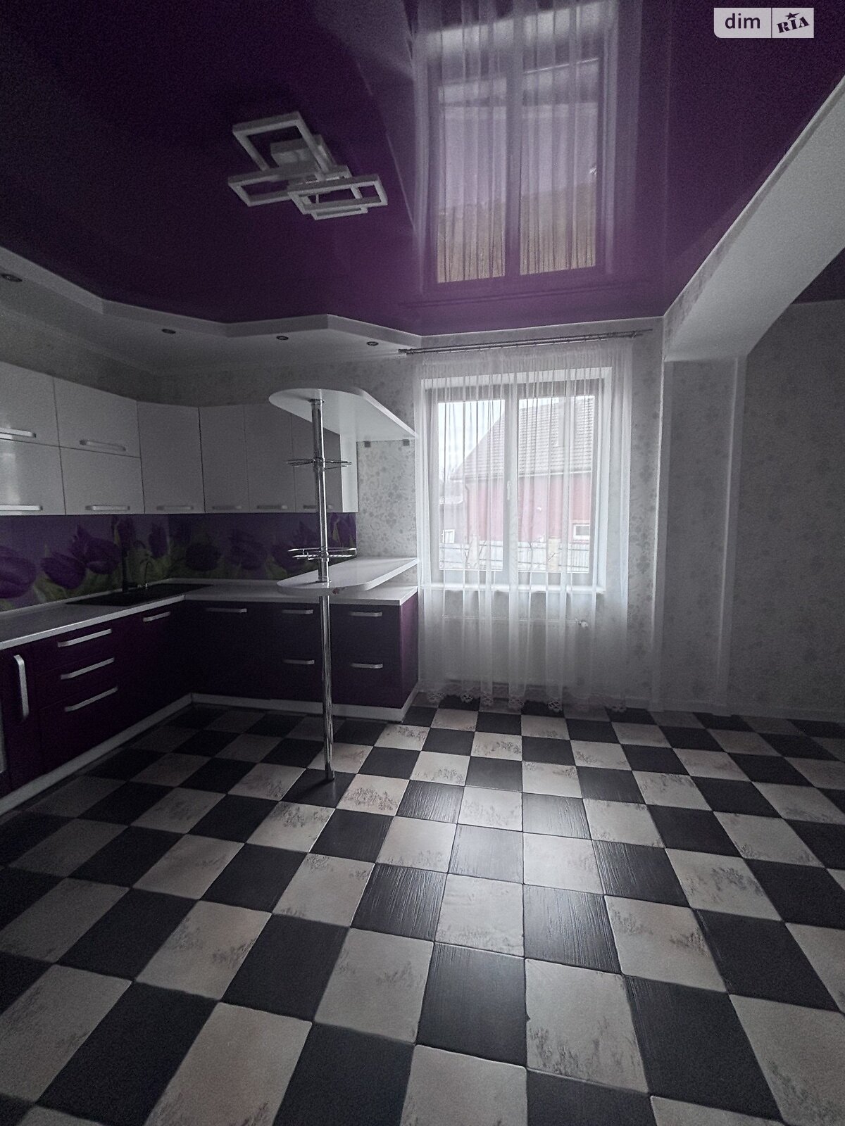 двухэтажный дом, 150 кв. м, кирпич. Сдается помесячно в Виннице, в районе Старый город фото 1