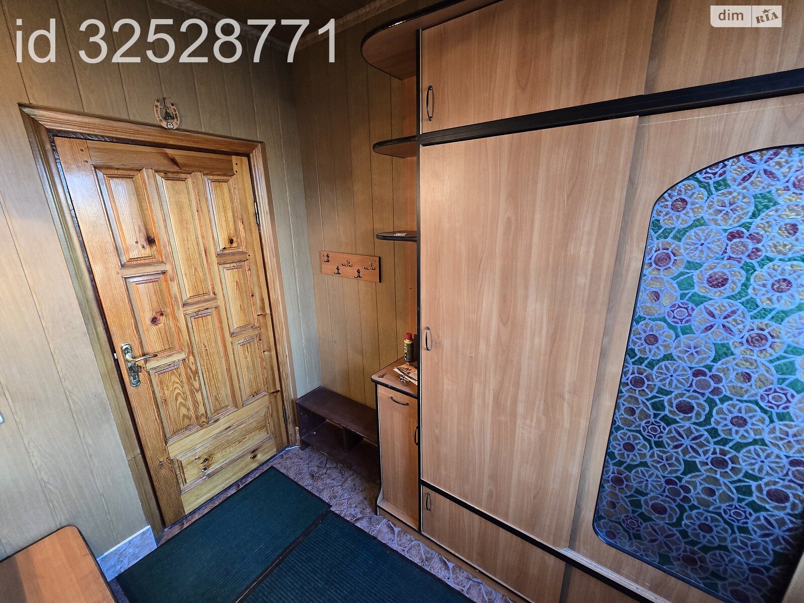 двухэтажный дом с верандой, 230 кв. м, кирпич. Сдается помесячно в Виннице, в районе Старый город фото 1 двухэтажный дом с верандой, 230 кв. м, кирпич. Сдается помесячно в Виннице, в районе Старый город фото 1
