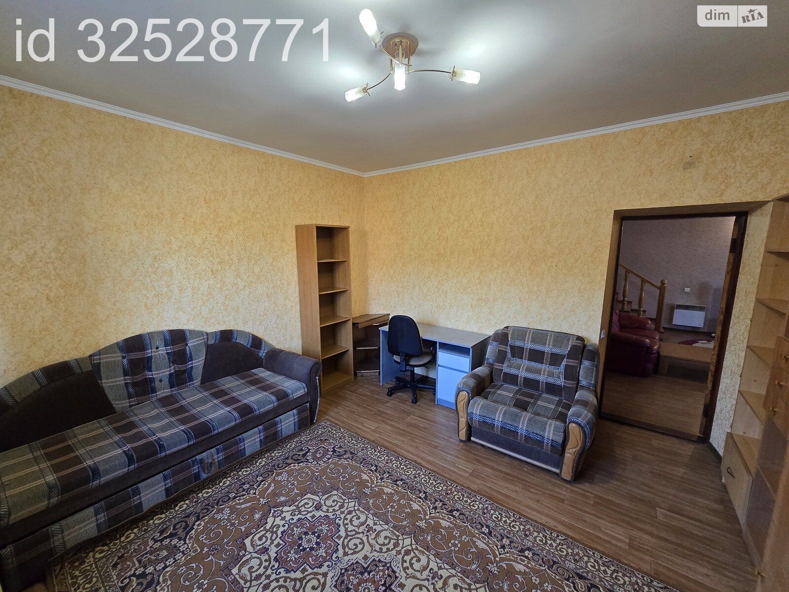 двухэтажный дом с верандой, 230 кв. м, кирпич. Сдается помесячно в Виннице, в районе Старый город фото 1 двухэтажный дом с верандой, 230 кв. м, кирпич. Сдается помесячно в Виннице, в районе Старый город фото 1