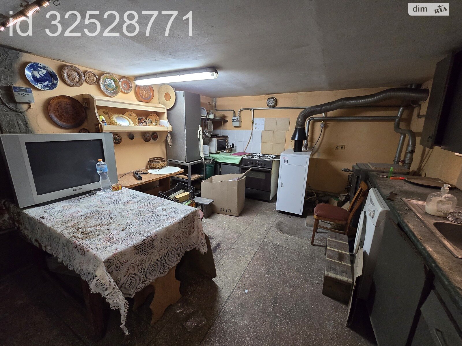 двухэтажный дом с верандой, 230 кв. м, кирпич. Сдается помесячно в Виннице, в районе Старый город фото 1 двухэтажный дом с верандой, 230 кв. м, кирпич. Сдается помесячно в Виннице, в районе Старый город фото 1