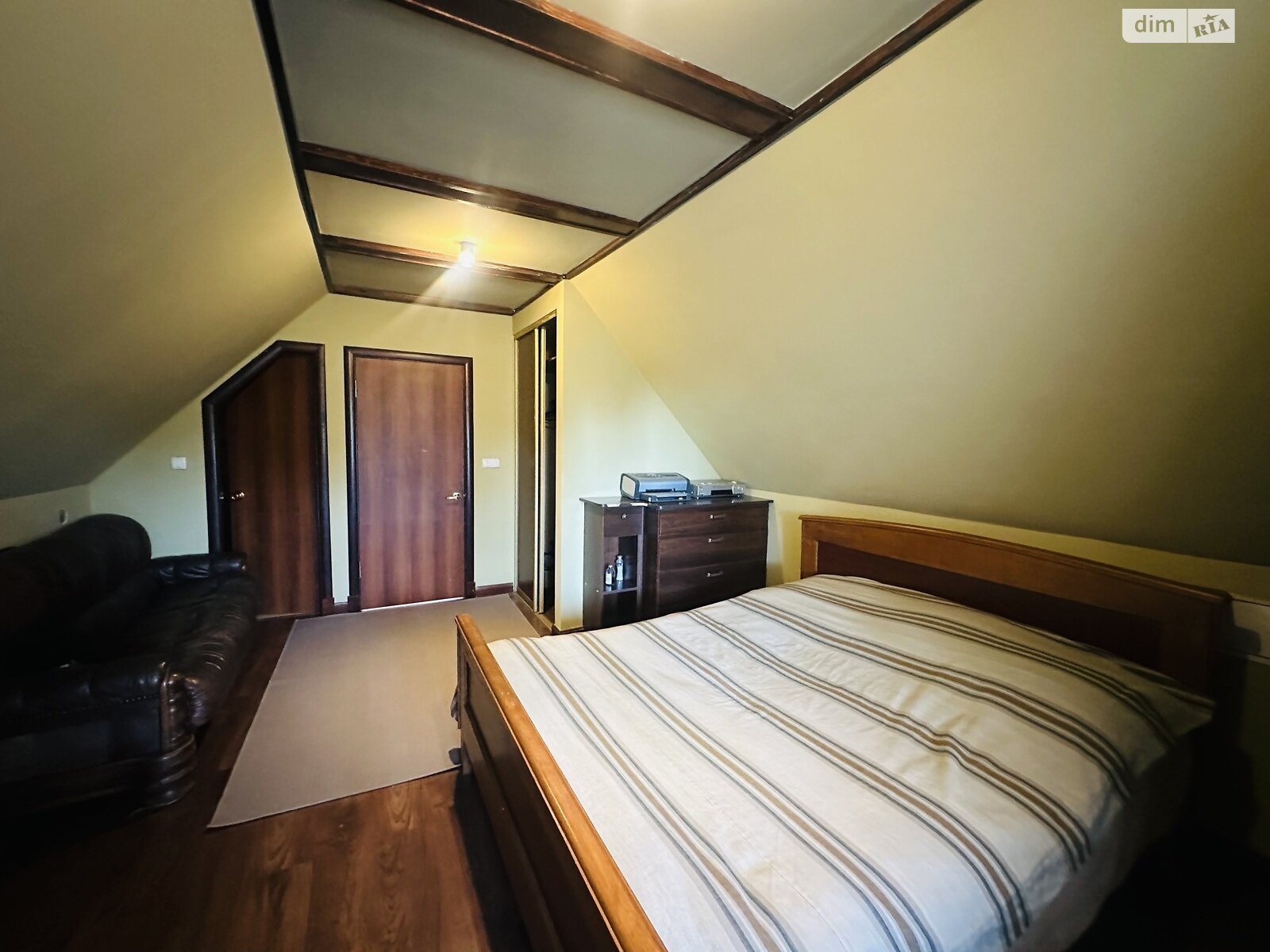 двоповерховий будинок, 85 кв. м, кирпич. Здається помісячно в Вінниці, в районі Старе місто фото 1 двопроверховий будинок, 85 кв. м, кирпич. Здається помісячно в Вінниці, в районі Старе місто фото 1