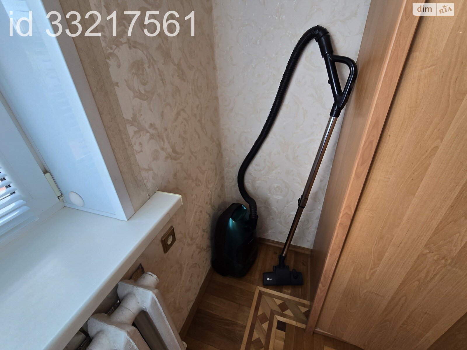 трехэтажный дом с гаражом, 180 кв. м, кирпич. Сдается помесячно в Виннице, в районе Старый город фото 1 трехэтажный дом с гаражом, 180 кв. м, кирпич. Сдается помесячно в Виннице, в районе Старый город фото 1