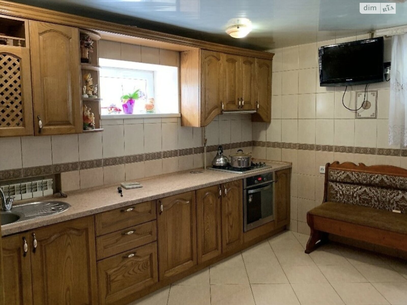 двухэтажный дом беседка, 280 кв. м, кирпич. Сдается помесячно в Виннице, в районе Старый город фото 1 двухэтажный дом беседка, 280 кв. м, кирпич. Сдается помесячно в Виннице, в районе Старый город фото 1