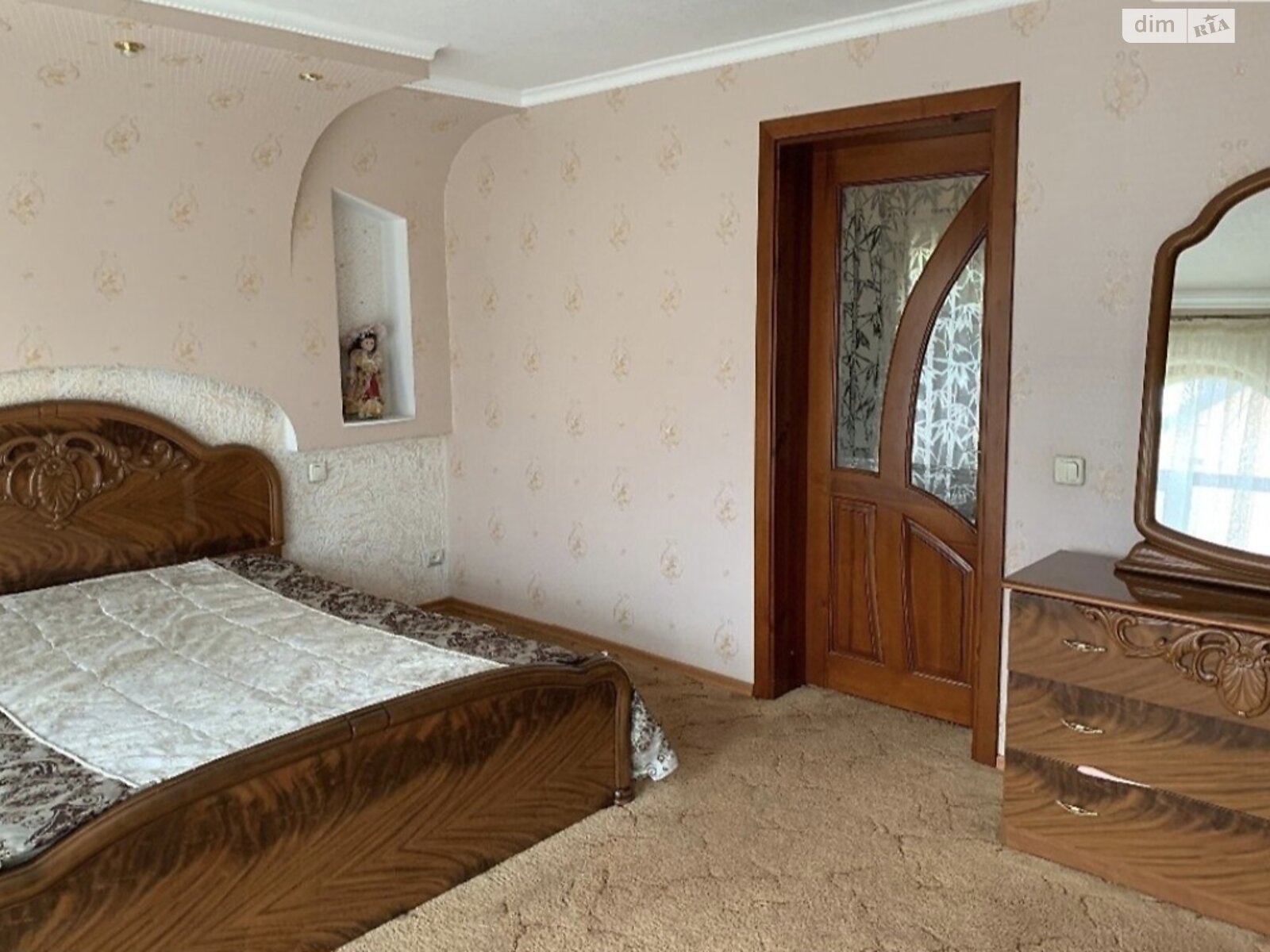 двухэтажный дом беседка, 280 кв. м, кирпич. Сдается помесячно в Виннице, в районе Старый город фото 1 двухэтажный дом беседка, 280 кв. м, кирпич. Сдается помесячно в Виннице, в районе Старый город фото 1