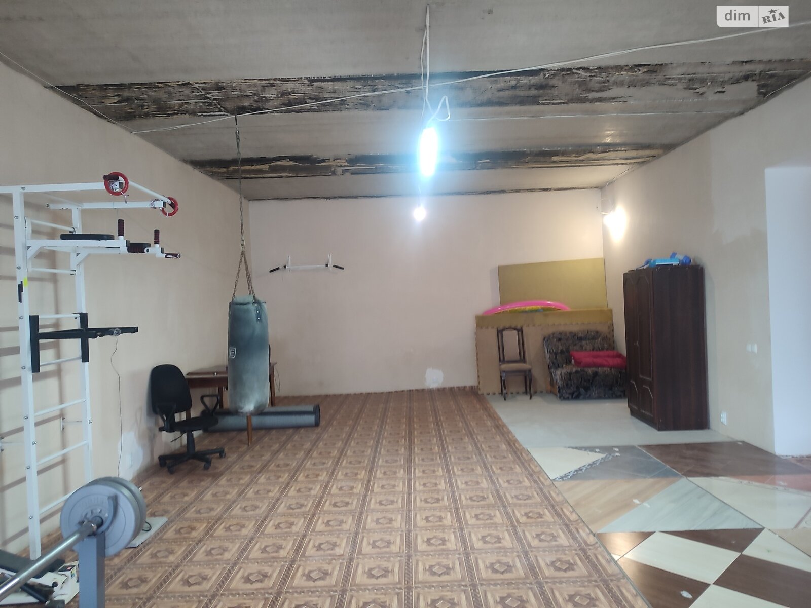 двоповерховий будинок з верандою, 280 кв. м, цегла. Здається помісячно в Вінниці, в районі Старе місто фото 1 двопроверховий будинок з верандою, 280 кв. м, цегла. Здається помісячно в Вінниці, в районі Старе місто фото 1