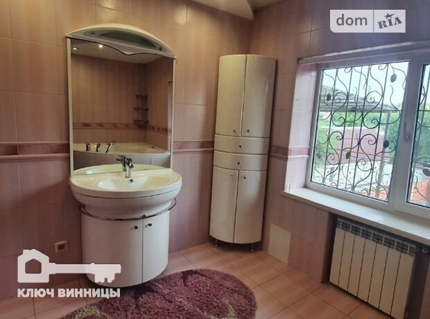 двухэтажный дом с камином, 230 кв. м, кирпич. Сдается помесячно в Виннице, в районе Свердловский массив фото 1 двухэтажный дом с камином, 230 кв. м, кирпич. Сдается помесячно в Виннице, в районе Свердловский массив фото 1