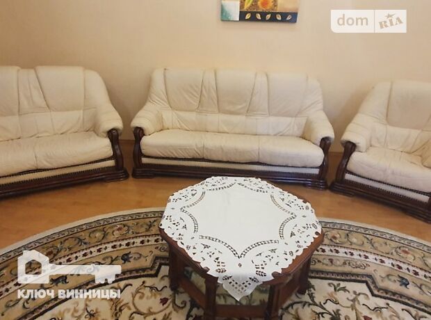двухэтажный дом с камином, 230 кв. м, кирпич. Сдается помесячно в Виннице, в районе Свердловский массив фото 1 двухэтажный дом с камином, 230 кв. м, кирпич. Сдается помесячно в Виннице, в районе Свердловский массив фото 1