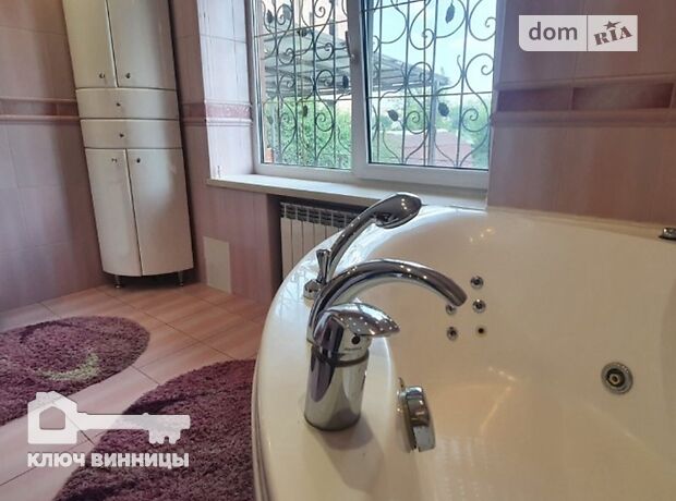 двухэтажный дом с камином, 230 кв. м, кирпич. Сдается помесячно в Виннице, в районе Свердловский массив фото 1 двухэтажный дом с камином, 230 кв. м, кирпич. Сдается помесячно в Виннице, в районе Свердловский массив фото 1