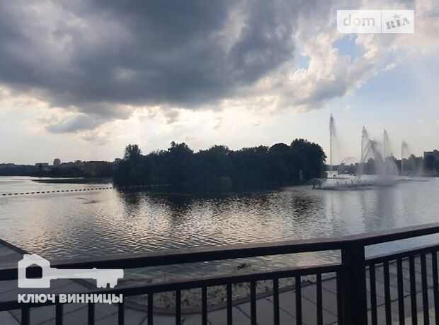двухэтажный дом с камином, 230 кв. м, кирпич. Сдается помесячно в Виннице, в районе Свердловский массив фото 1 двухэтажный дом с камином, 230 кв. м, кирпич. Сдается помесячно в Виннице, в районе Свердловский массив фото 1