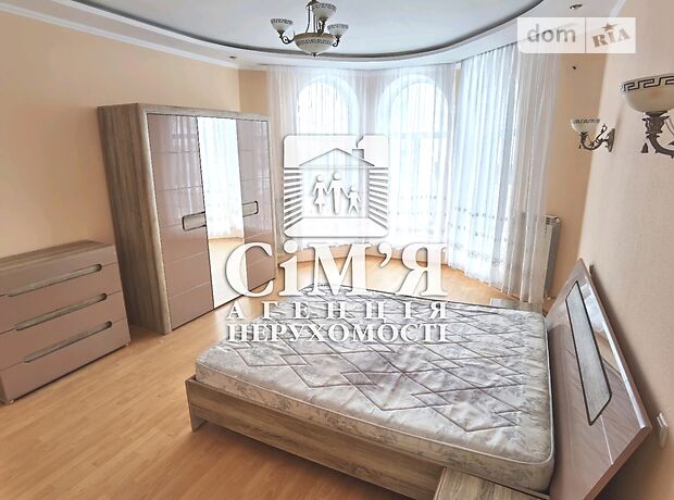 двоповерховий дуплекс з балконом, 180 кв. м, цегла. Здається помісячно в Царському Селі фото 1 двоповерховий дуплекс з балконом, 180 кв. м, цегла. Здається помісячно в Царському Селі фото 1