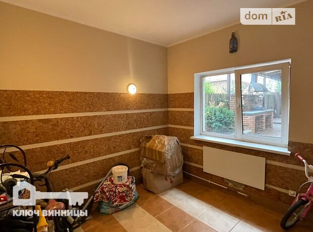 двухэтажный дом с камином, 300 кв. м, кирпич. Сдается помесячно в Виннице, в районе Центр фото 1 двухэтажный дом с камином, 300 кв. м, кирпич. Сдается помесячно в Виннице, в районе Центр фото 1