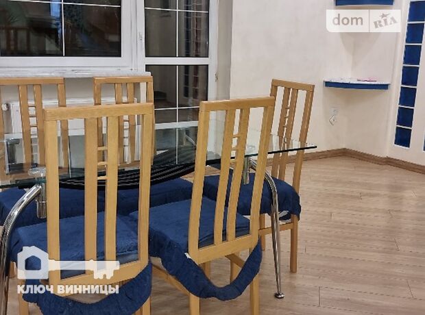 двухэтажный дом с камином, 156 кв. м, кирпич. Сдается помесячно в Виннице, в районе Центр фото 1 двухэтажный дом с камином, 156 кв. м, кирпич. Сдается помесячно в Виннице, в районе Центр фото 1