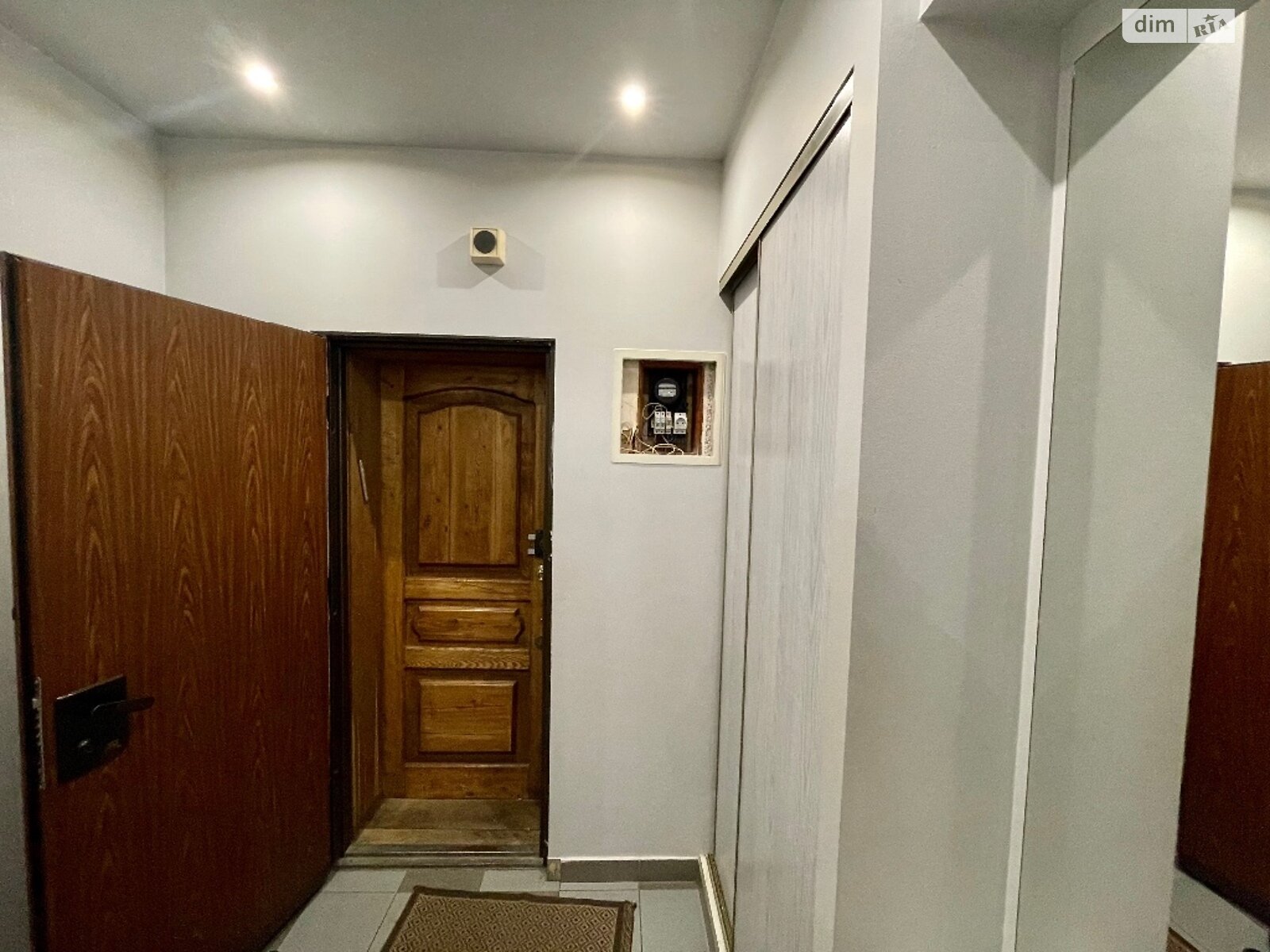 двоповерховий будинок з ремонтом, 300 кв. м, кирпич. Здається помісячно в Вінниці, в районі Центр фото 1 двопроверховий будинок з ремонтом, 300 кв. м, кирпич. Здається помісячно в Вінниці, в районі Центр фото 1
