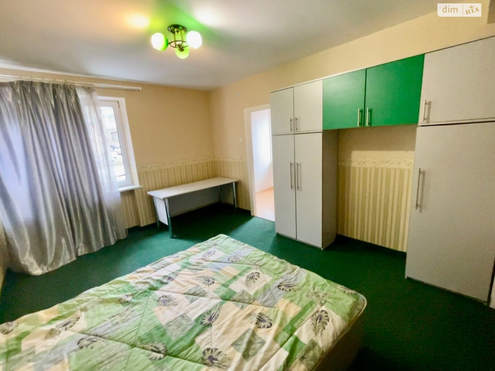 двоповерховий будинок з ремонтом, 300 кв. м, кирпич. Здається помісячно в Вінниці, в районі Центр фото 1 двопроверховий будинок з ремонтом, 300 кв. м, кирпич. Здається помісячно в Вінниці, в районі Центр фото 1