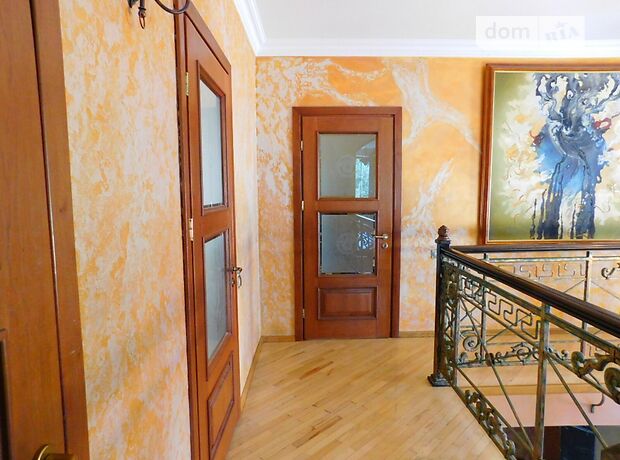 двухэтажный дом с балконом, 350 кв. м, кирпич. Сдается помесячно в Виннице, в районе Центр фото 1 двухэтажный дом с балконом, 350 кв. м, кирпич. Сдается помесячно в Виннице, в районе Центр фото 1