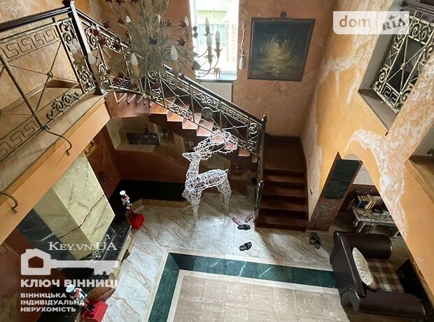 двухэтажный дом с камином, 300 кв. м, кирпич. Сдается помесячно в Виннице, в районе Центр фото 1 двухэтажный дом с камином, 300 кв. м, кирпич. Сдается помесячно в Виннице, в районе Центр фото 1