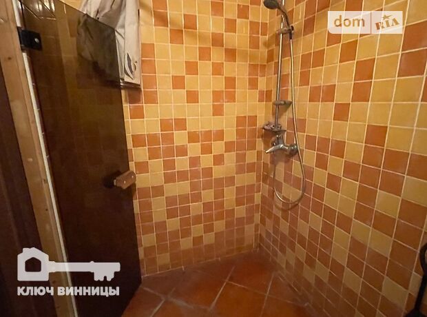 двухэтажный дом с камином, 300 кв. м, кирпич. Сдается помесячно в Виннице, в районе Центр фото 1 двухэтажный дом с камином, 300 кв. м, кирпич. Сдается помесячно в Виннице, в районе Центр фото 1