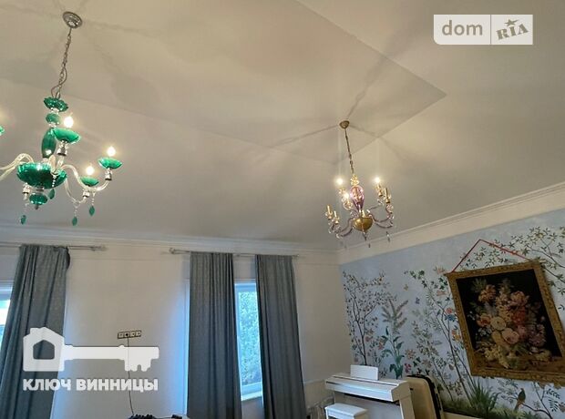 двухэтажный дом с камином, 300 кв. м, кирпич. Сдается помесячно в Виннице, в районе Центр фото 1 двухэтажный дом с камином, 300 кв. м, кирпич. Сдается помесячно в Виннице, в районе Центр фото 1