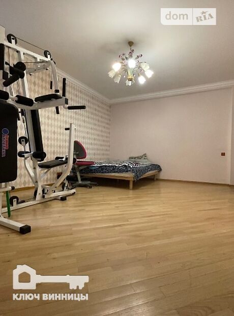 двухэтажный дом с камином, 300 кв. м, кирпич. Сдается помесячно в Виннице, в районе Центр фото 1 двухэтажный дом с камином, 300 кв. м, кирпич. Сдается помесячно в Виннице, в районе Центр фото 1