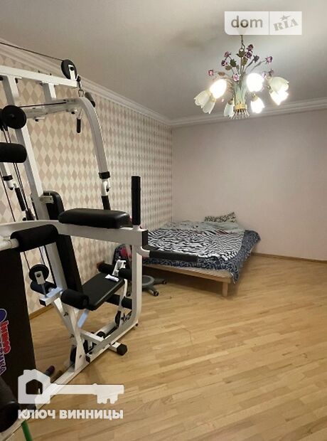 двухэтажный дом с камином, 300 кв. м, кирпич. Сдается помесячно в Виннице, в районе Центр фото 1 двухэтажный дом с камином, 300 кв. м, кирпич. Сдается помесячно в Виннице, в районе Центр фото 1