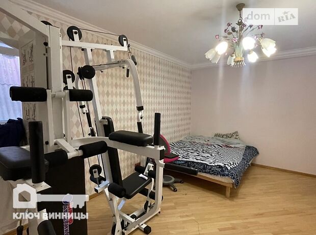 двухэтажный дом с камином, 300 кв. м, кирпич. Сдается помесячно в Виннице, в районе Центр фото 1 двухэтажный дом с камином, 300 кв. м, кирпич. Сдается помесячно в Виннице, в районе Центр фото 1