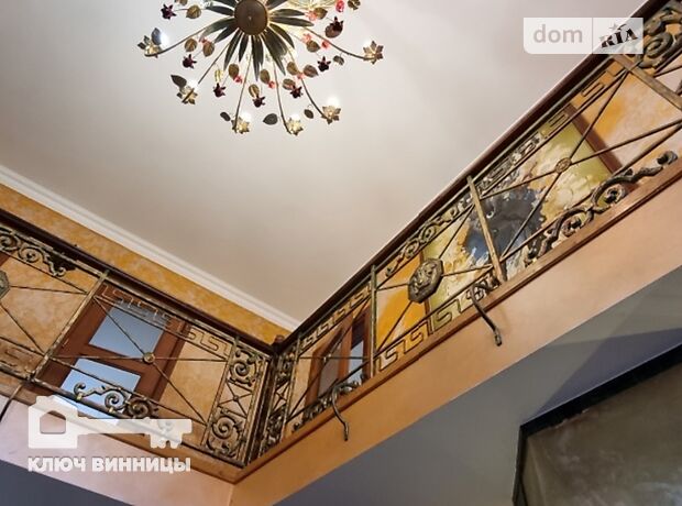 двухэтажный дом с камином, 300 кв. м, кирпич. Сдается помесячно в Виннице, в районе Центр фото 1 двухэтажный дом с камином, 300 кв. м, кирпич. Сдается помесячно в Виннице, в районе Центр фото 1