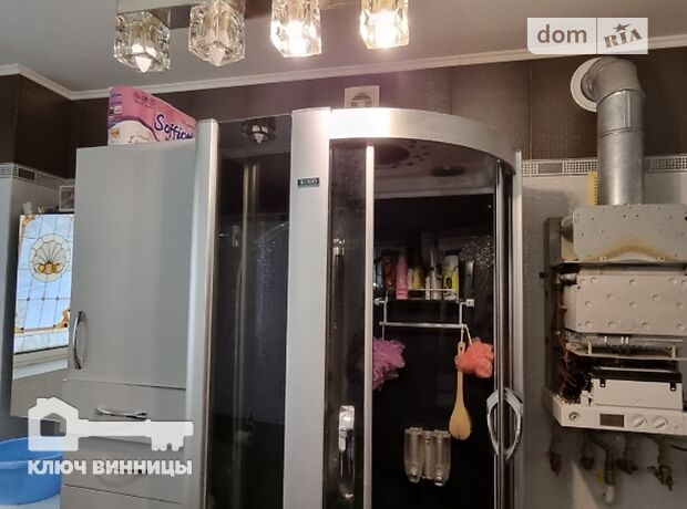 двухэтажный дом с камином, 300 кв. м, кирпич. Сдается помесячно в Виннице, в районе Центр фото 1 двухэтажный дом с камином, 300 кв. м, кирпич. Сдается помесячно в Виннице, в районе Центр фото 1