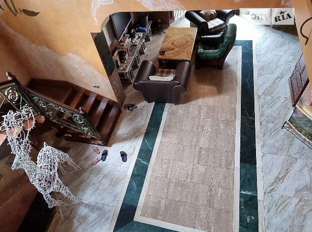 двухэтажный дом с камином, 300 кв. м, кирпич. Сдается помесячно в Виннице, в районе Центр фото 1 двухэтажный дом с камином, 300 кв. м, кирпич. Сдается помесячно в Виннице, в районе Центр фото 1