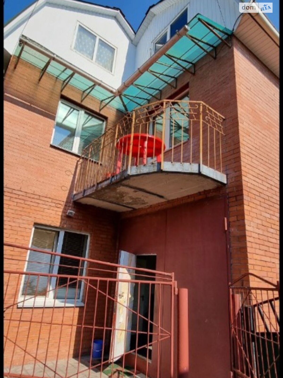 двухэтажный дом с балконом, 120 кв. м, кирпич. Сдается помесячно в Виннице, в районе Урожай фото 1