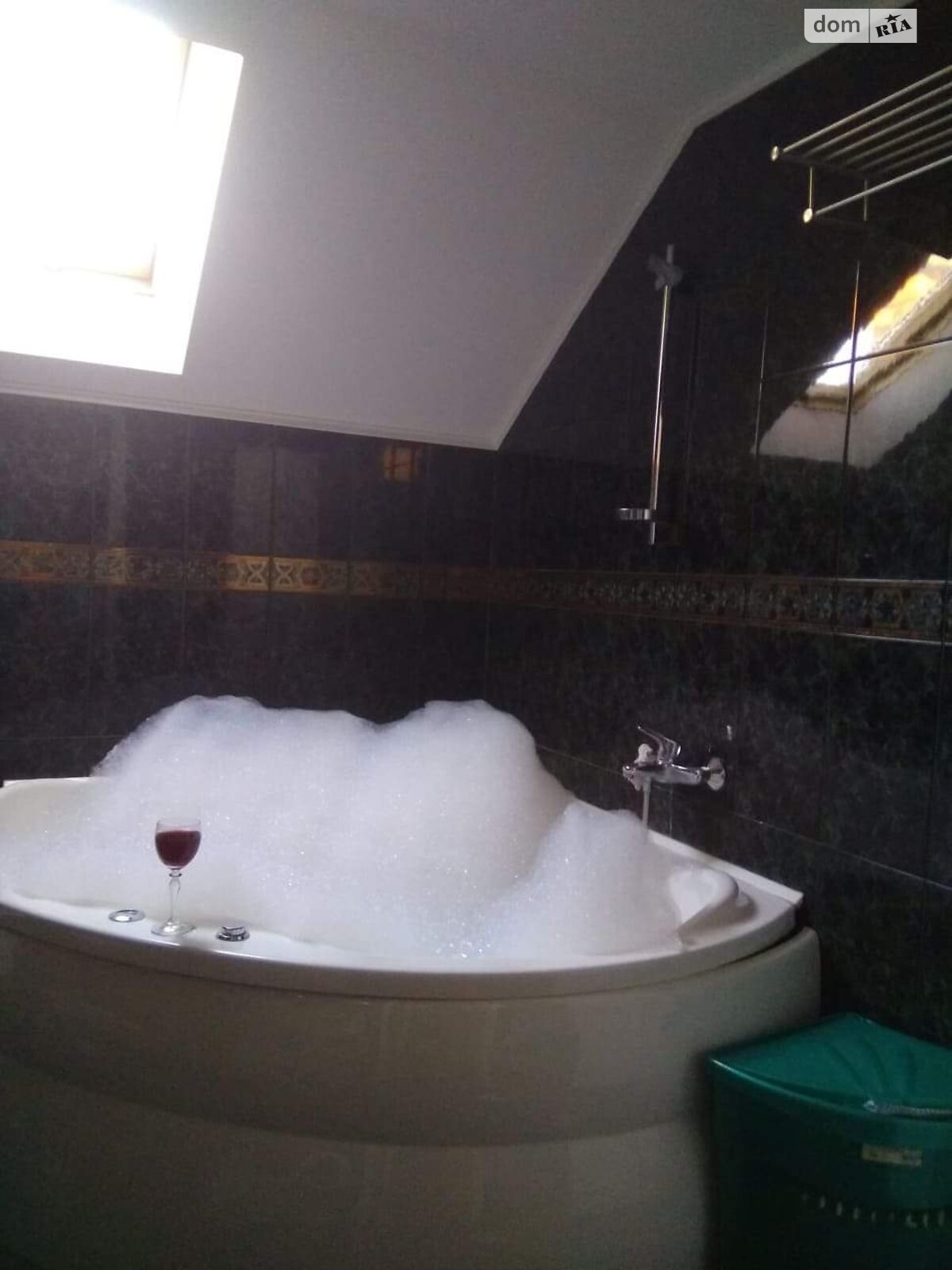 двоповерховий будинок з балконом, 240 кв. м, цегла. Здається помісячно в Вінниці, в районі Замостя фото 1 двопроверховий будинок з балконом, 240 кв. м, цегла. Здається помісячно в Вінниці, в районі Замостя фото 1