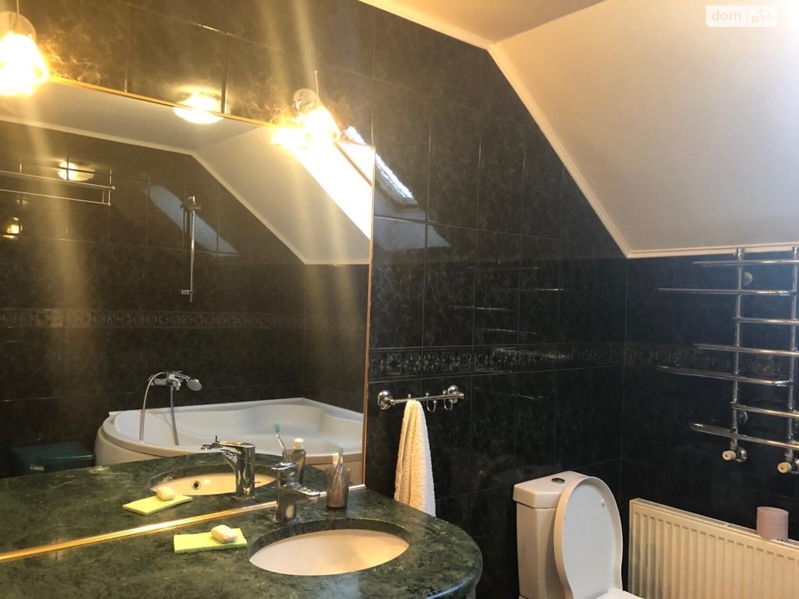 двоповерховий будинок з балконом, 240 кв. м, цегла. Здається помісячно в Вінниці, в районі Замостя фото 1 двопроверховий будинок з балконом, 240 кв. м, цегла. Здається помісячно в Вінниці, в районі Замостя фото 1