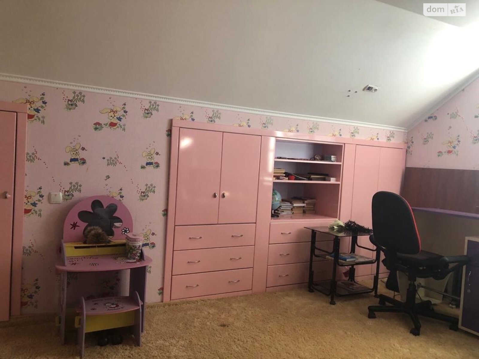 двоповерховий будинок з балконом, 240 кв. м, цегла. Здається помісячно в Вінниці, в районі Замостя фото 1 двопроверховий будинок з балконом, 240 кв. м, цегла. Здається помісячно в Вінниці, в районі Замостя фото 1