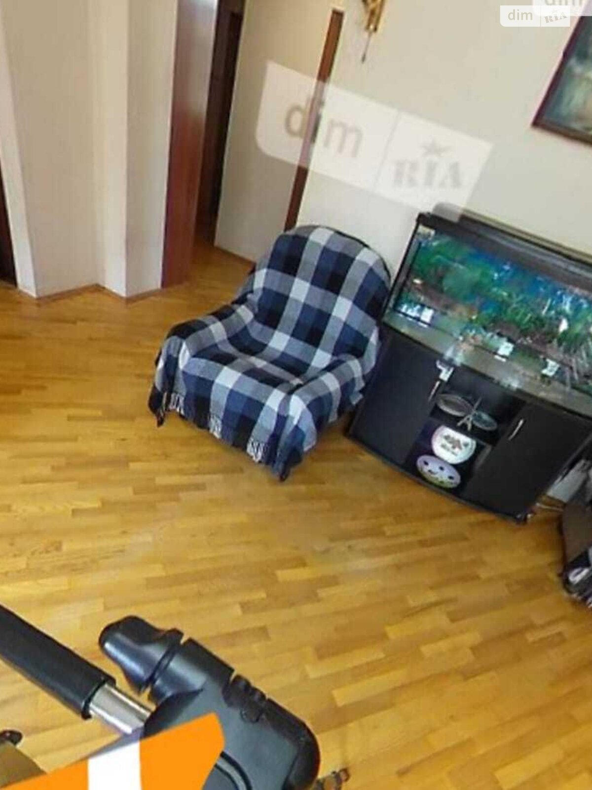 двоповерховий будинок з балконом, 240 кв. м, цегла. Здається помісячно в Вінниці, в районі Замостя фото 1 двопроверховий будинок з балконом, 240 кв. м, цегла. Здається помісячно в Вінниці, в районі Замостя фото 1