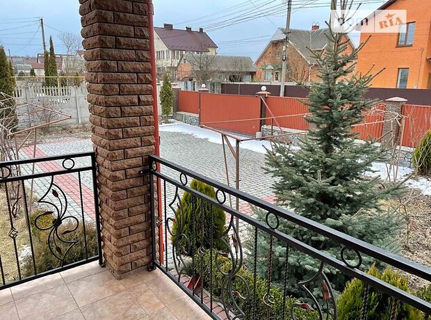 двухэтажный дом с ремонтом, 250 кв. м, кирпич. Сдается помесячно в село Зарванцы, Винницкая обл. фото 1 двухэтажный дом с ремонтом, 250 кв. м, кирпич. Сдается помесячно в село Зарванцы, Винницкая обл. фото 1