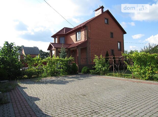 двухэтажный дом с ремонтом, 250 кв. м, кирпич. Сдается помесячно в село Зарванцы, Винницкая обл. фото 1 двухэтажный дом с ремонтом, 250 кв. м, кирпич. Сдается помесячно в село Зарванцы, Винницкая обл. фото 1