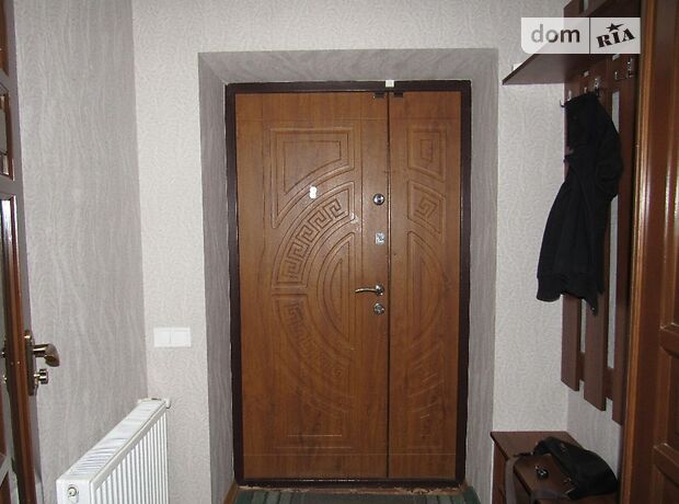 двухэтажный дом с ремонтом, 250 кв. м, кирпич. Сдается помесячно в село Зарванцы, Винницкая обл. фото 1 двухэтажный дом с ремонтом, 250 кв. м, кирпич. Сдается помесячно в село Зарванцы, Винницкая обл. фото 1