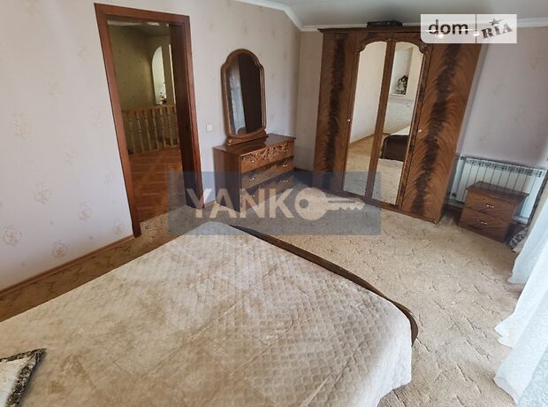 двоповерховий будинок з ремонтом, 260 кв. м, цегла. Здається помісячно в Вінниці, в районі Старе місто фото 1 двопроверховий будинок з ремонтом, 260 кв. м, цегла. Здається помісячно в Вінниці, в районі Старе місто фото 1