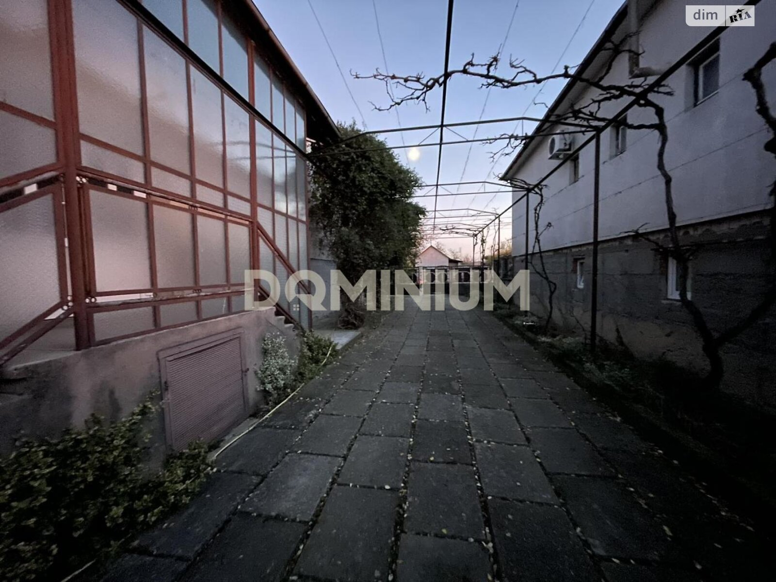 одноэтажный дом, 100 кв. м, кирпич. Сдается помесячно в Виноградове фото 1