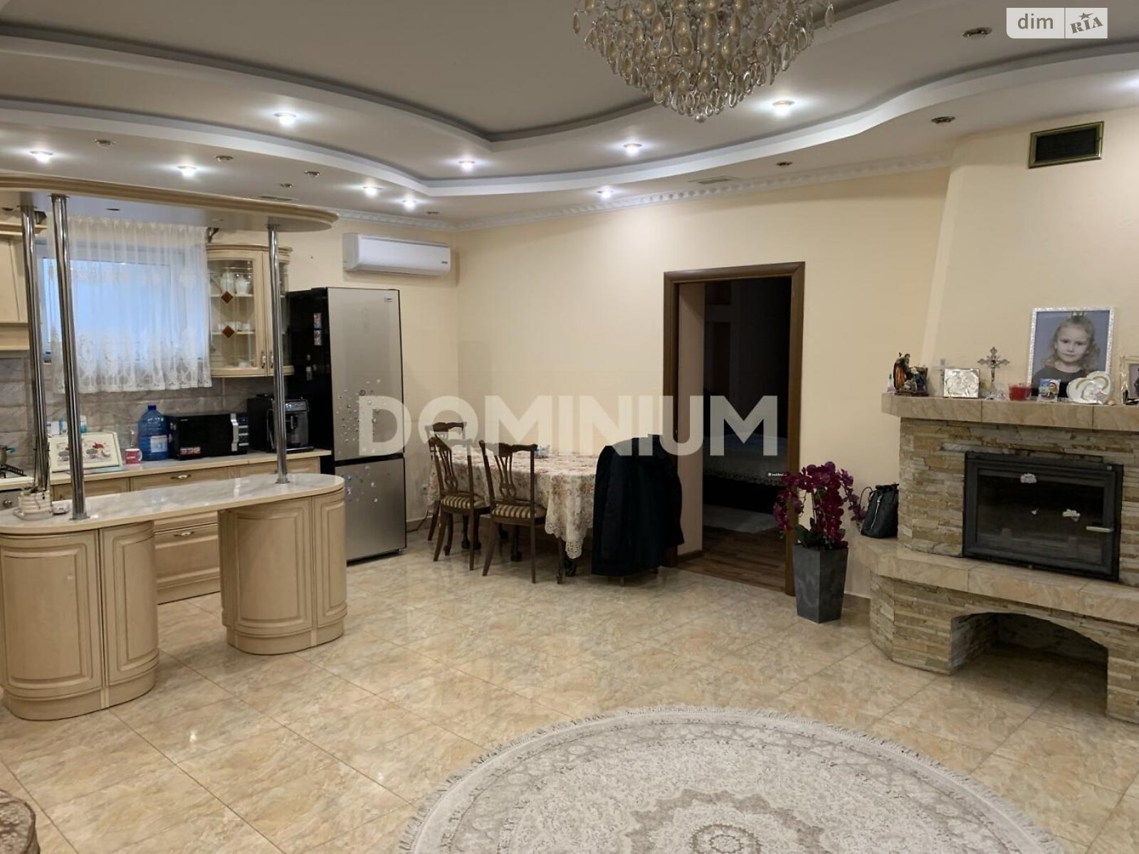 двоповерховий будинок, 180 кв. м, кирпич. Здається помісячно в Виноградові фото 1 двоповерховий будинок, 180 кв. м, кирпич. Здається помісячно в Виноградові фото 1