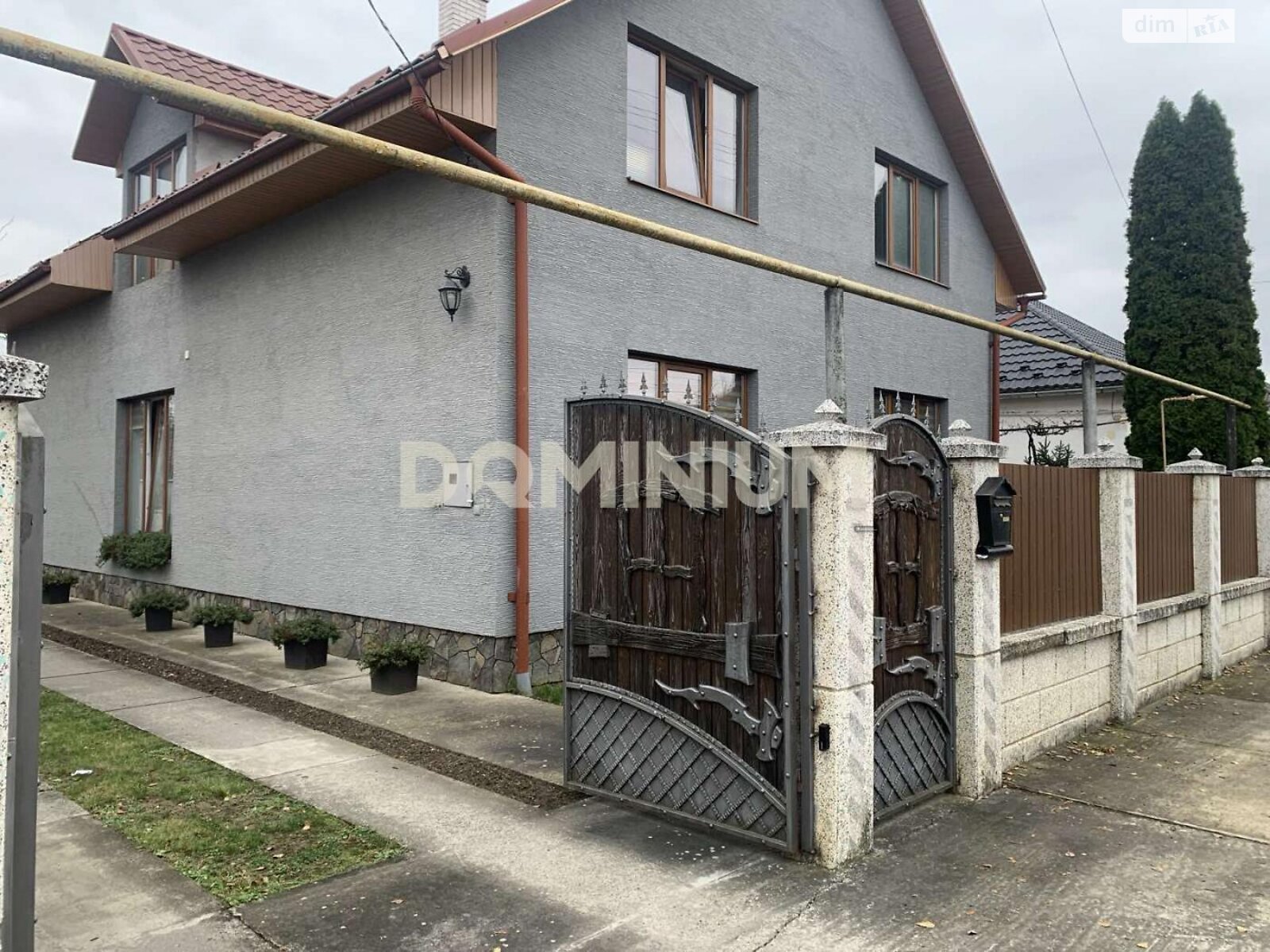 двоповерховий будинок, 180 кв. м, кирпич. Здається помісячно в Виноградові фото 1 двоповерховий будинок, 180 кв. м, кирпич. Здається помісячно в Виноградові фото 1