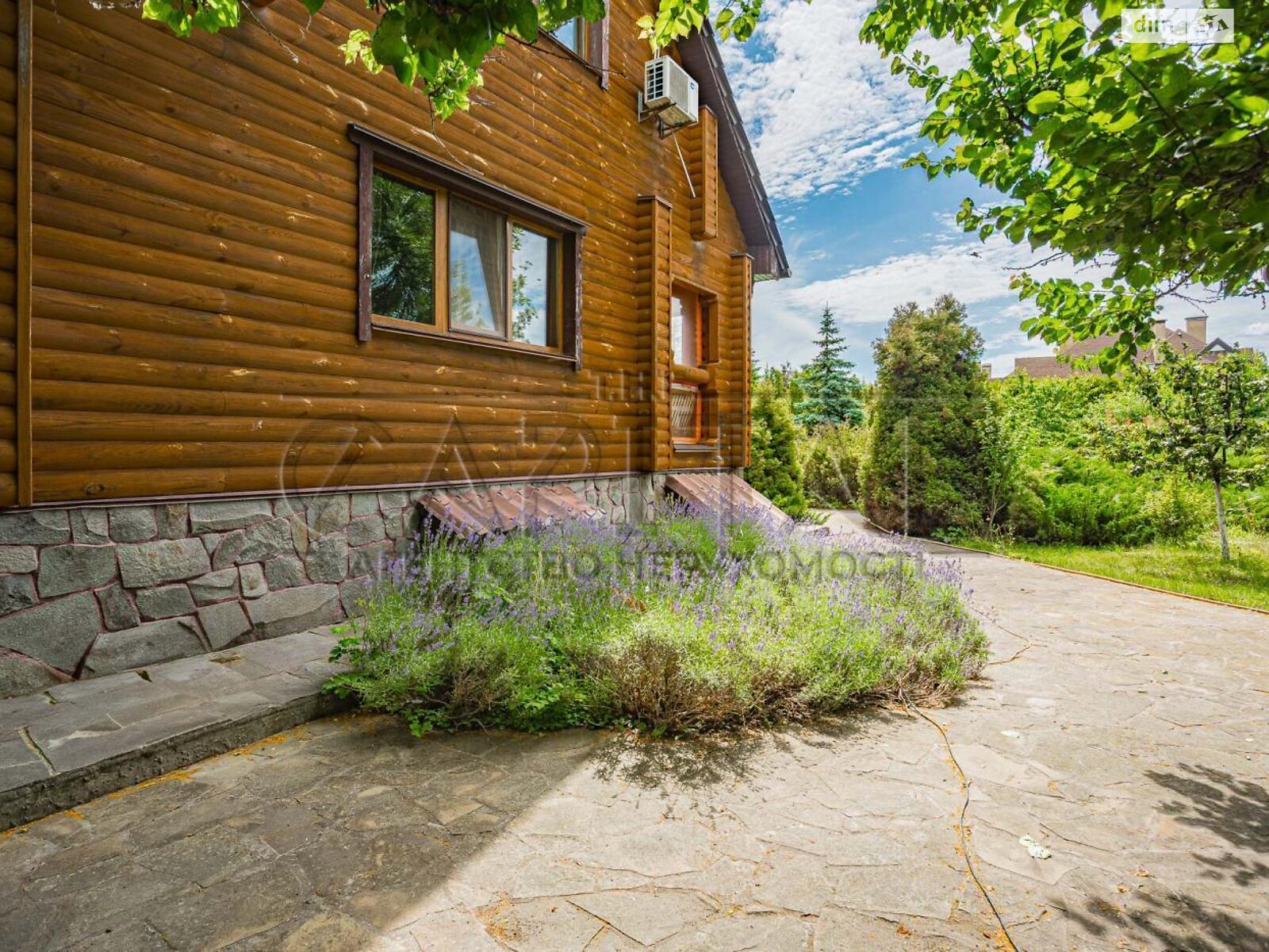 двоповерховий будинок з гаражем, 360 кв. м, цегла. Здається помісячно в Вишеньках фото 1 двоповерховий будинок з гаражем, 360 кв. м, цегла. Здається помісячно в Вишеньках фото 1