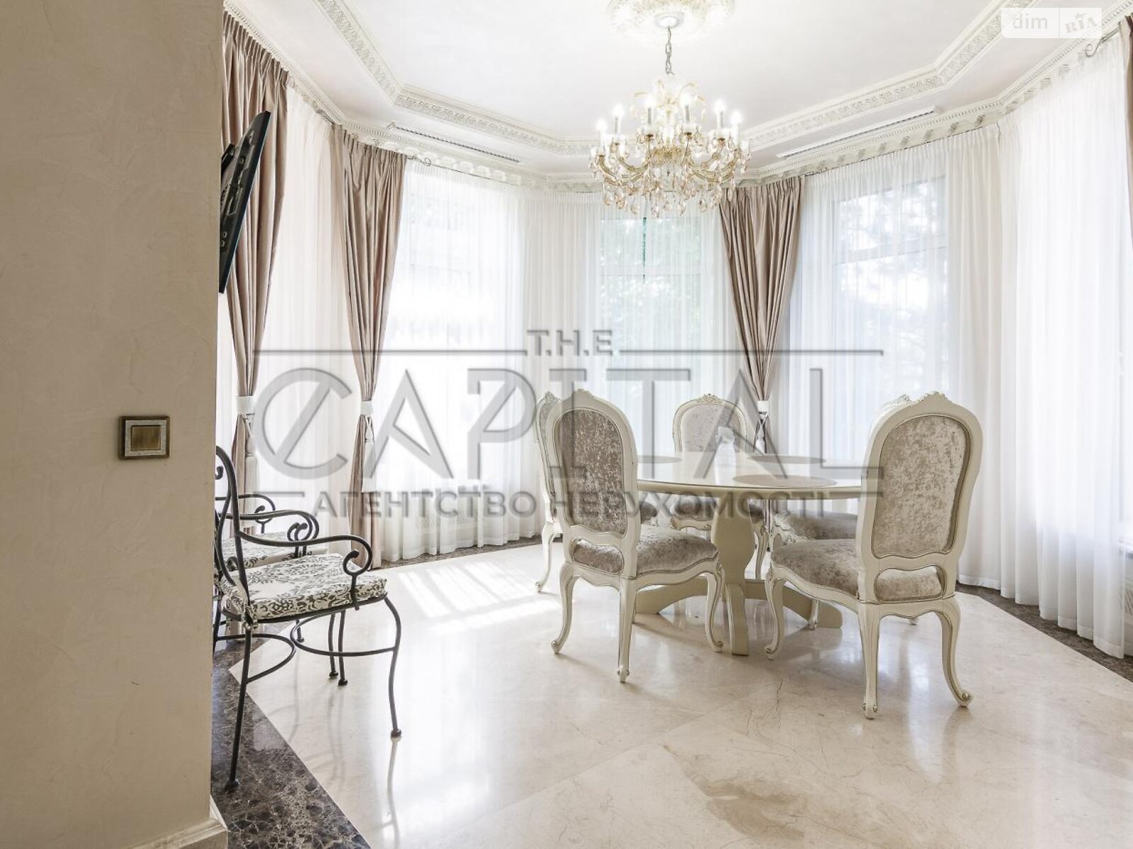 двухэтажный дом с верандой, 380 кв. м, кирпич. Сдается помесячно в Вишенки фото 1 двухэтажный дом с верандой, 380 кв. м, кирпич. Сдается помесячно в Вишенки фото 1