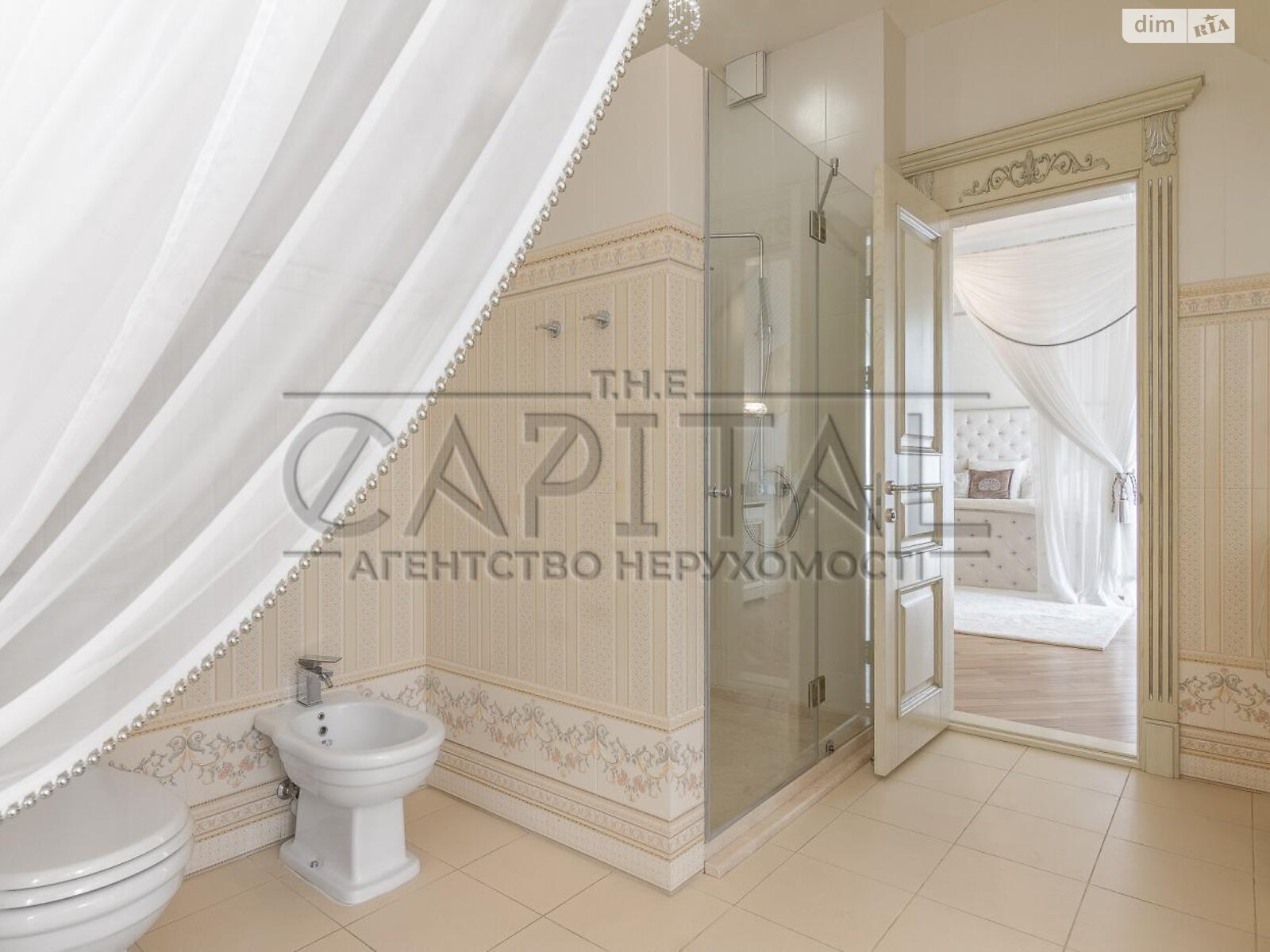 двухэтажный дом с верандой, 380 кв. м, кирпич. Сдается помесячно в Вишенки фото 1 двухэтажный дом с верандой, 380 кв. м, кирпич. Сдается помесячно в Вишенки фото 1