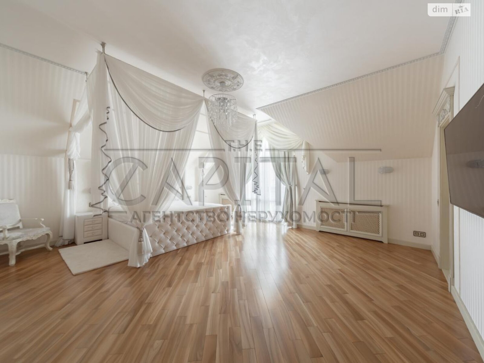 двухэтажный дом с верандой, 380 кв. м, кирпич. Сдается помесячно в Вишенки фото 1 двухэтажный дом с верандой, 380 кв. м, кирпич. Сдается помесячно в Вишенки фото 1