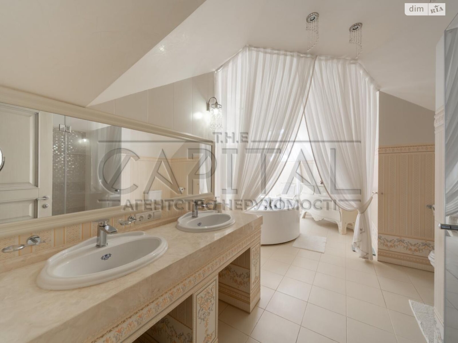 двухэтажный дом с верандой, 380 кв. м, кирпич. Сдается помесячно в Вишенки фото 1 двухэтажный дом с верандой, 380 кв. м, кирпич. Сдается помесячно в Вишенки фото 1