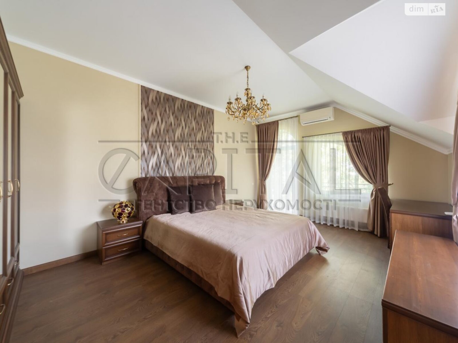 двухэтажный дом с верандой, 380 кв. м, кирпич. Сдается помесячно в Вишенки фото 1 двухэтажный дом с верандой, 380 кв. м, кирпич. Сдается помесячно в Вишенки фото 1