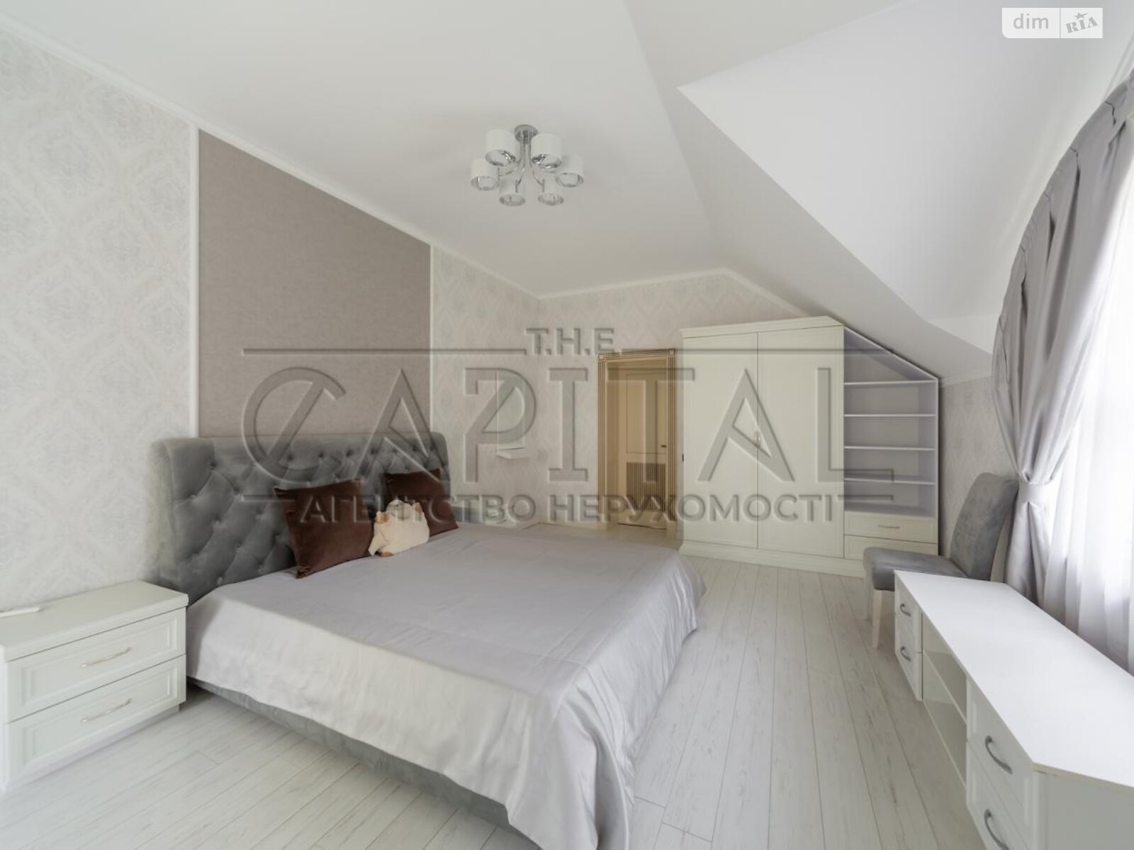 двухэтажный дом с верандой, 380 кв. м, кирпич. Сдается помесячно в Вишенки фото 1 двухэтажный дом с верандой, 380 кв. м, кирпич. Сдается помесячно в Вишенки фото 1